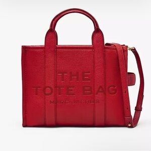 Marc Jacobs Tote Bag In True Red
